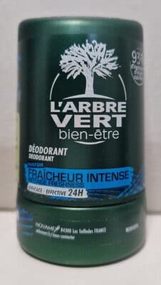 l'arbre vert fraîcheur intense