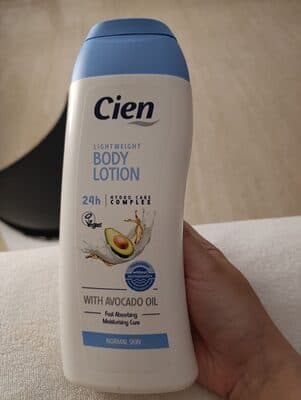 Cien lightweight body lotion