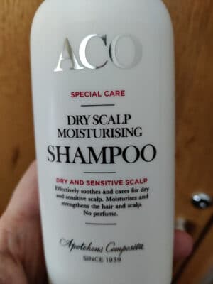 Shampoo. Dry scalp moisturising