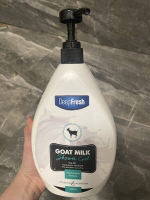 GOAT MILK SHOWER GEL