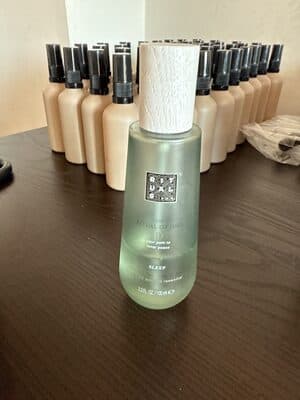 Dry oil for body and hair